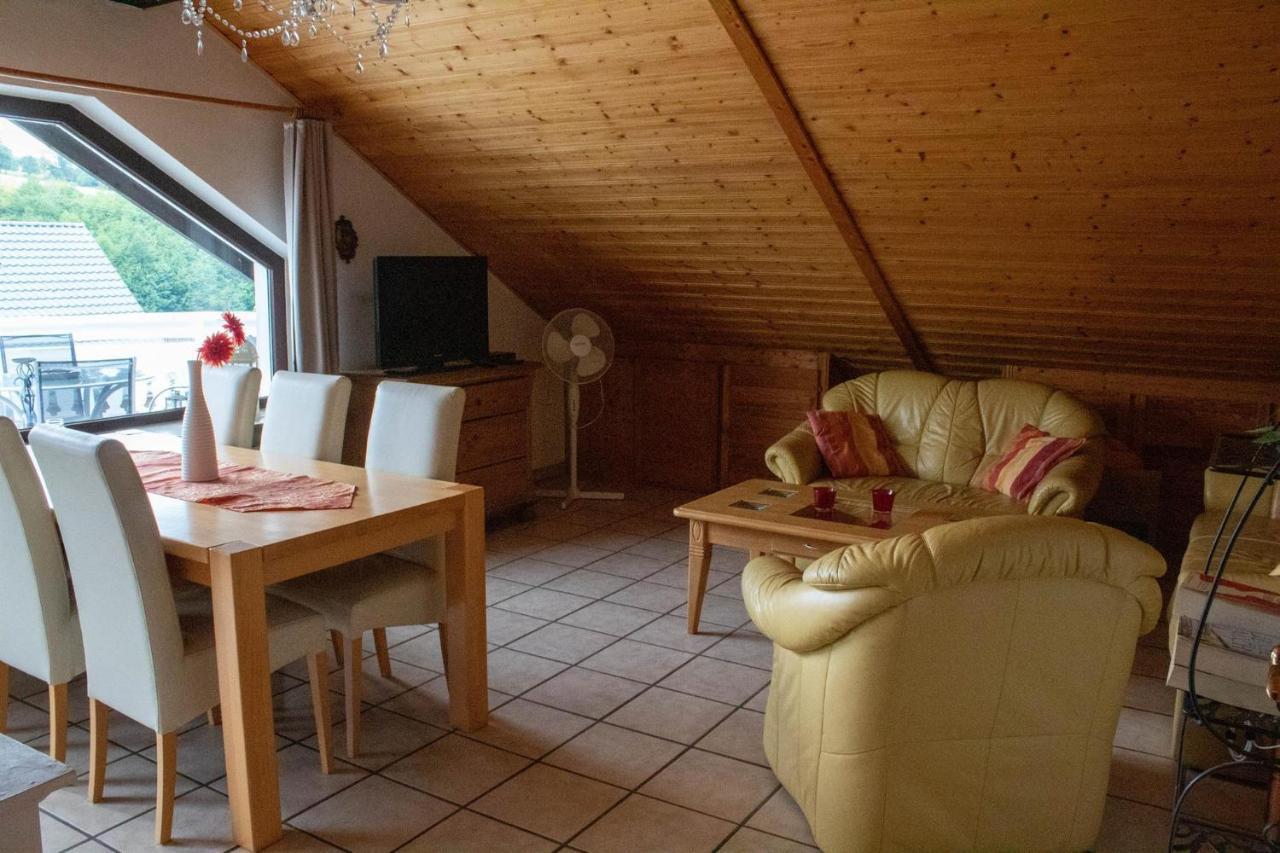 Ferienwohnungen Weitmann Ockfen Esterno foto